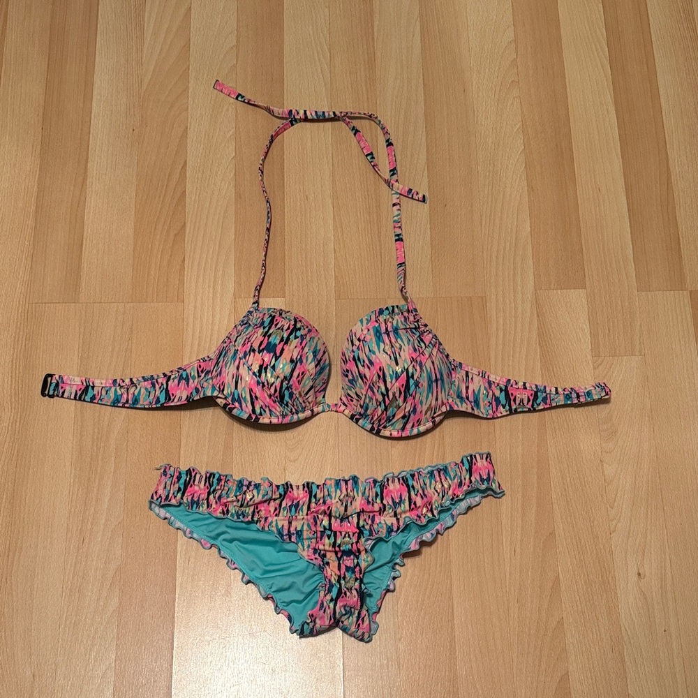 Colorful Patterned Bikini Set